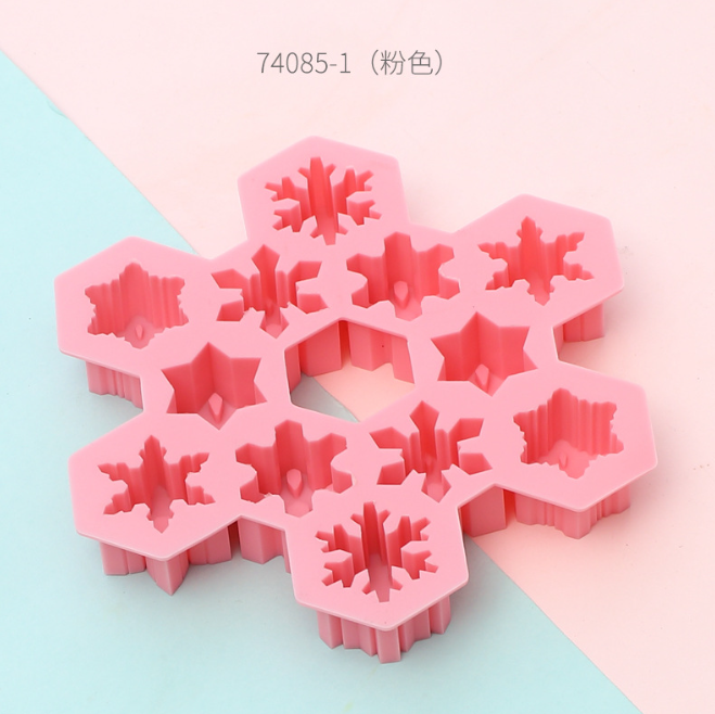 1 PCS Christmas Ice Molds Chocolate Snowflake Cookie Gummies Gummy Silicone Soap Biscuit